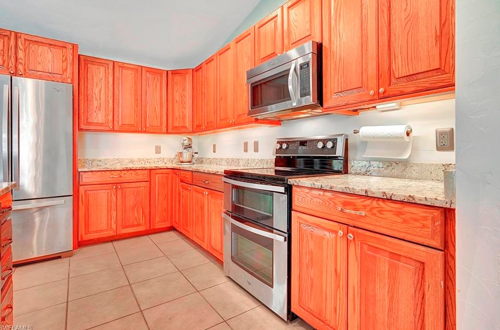 9954 Country Oaks Dr, Fort Myers FL  33967-6215 exterior