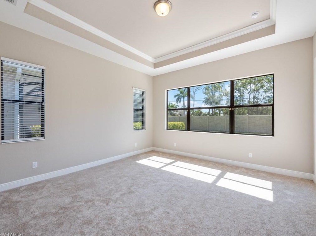 1638 Serrano Cir, Naples FL 34105-4953 exterior