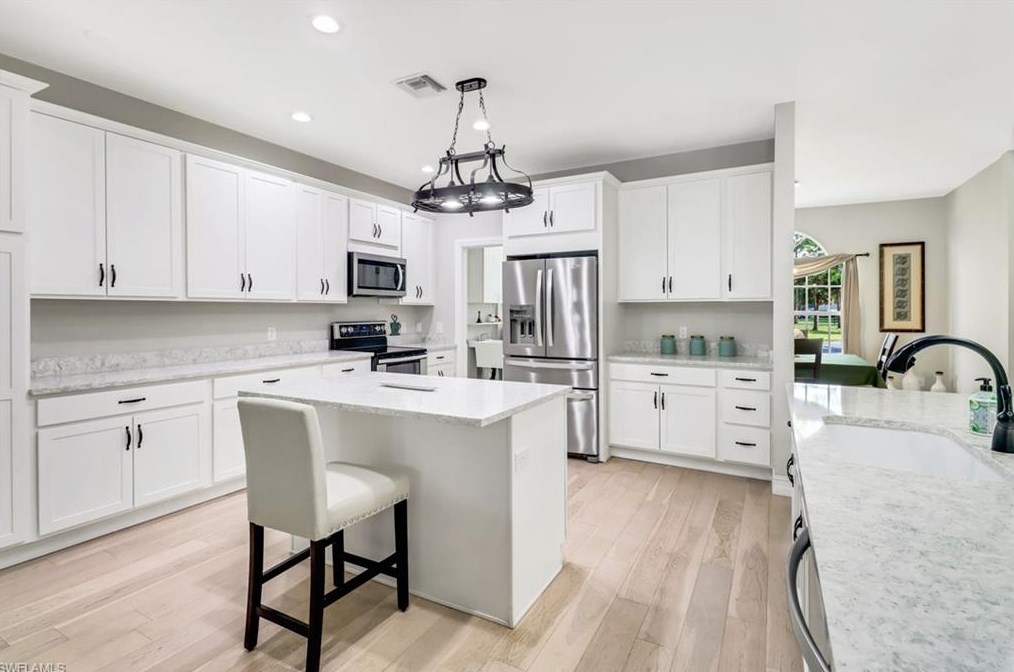 3410 12th Ave, Naples FL  34120-3531 exterior