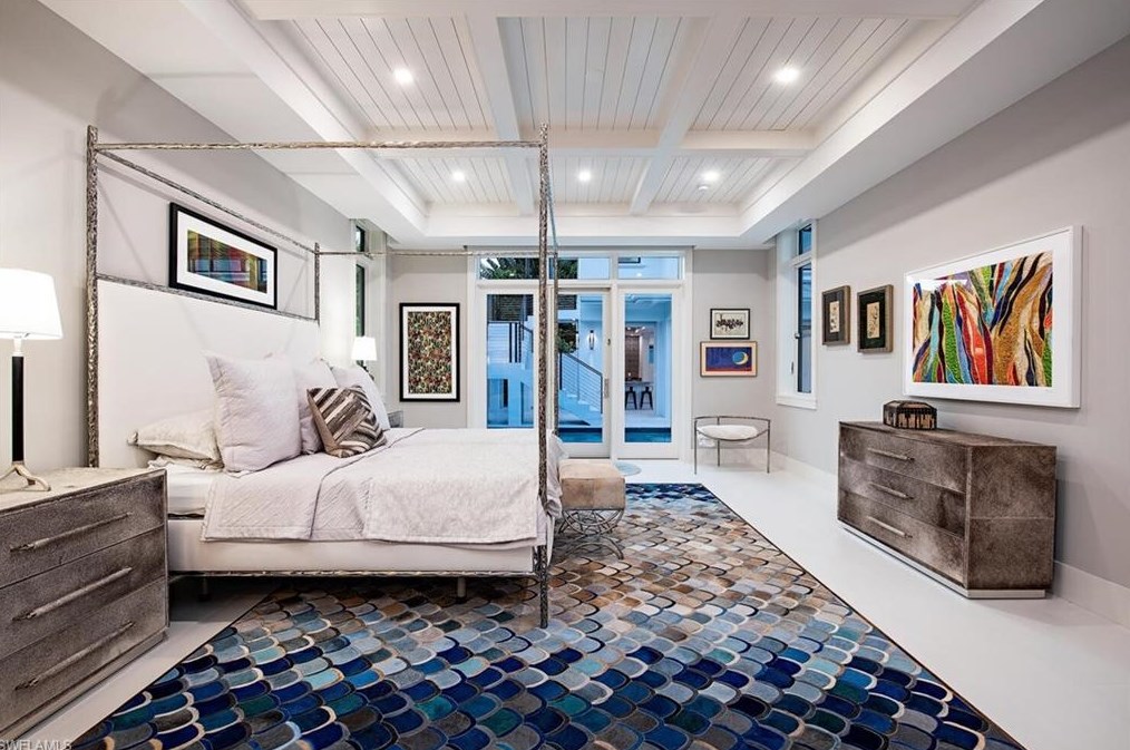 739 5 Ave, Naples FL 34117-4114 exterior