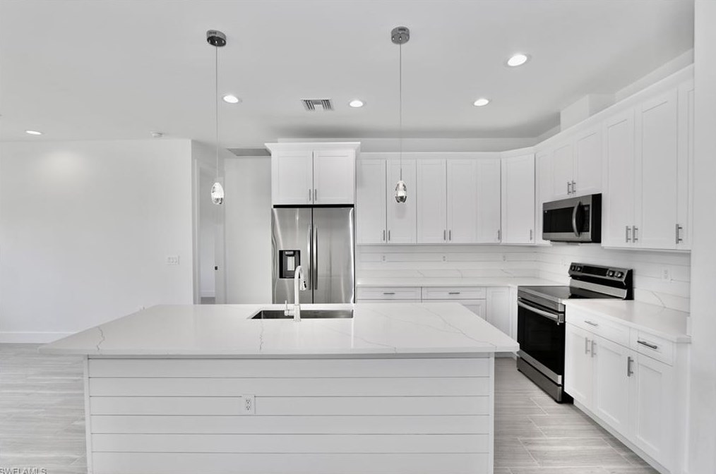 4839 16 St, Naples FL 34120-0064 exterior