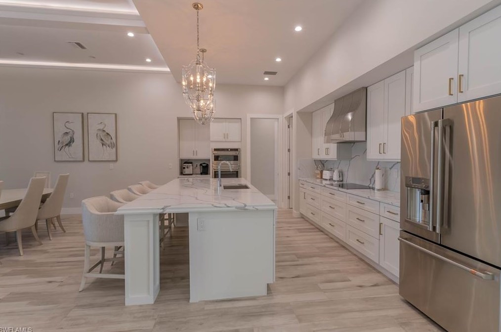 9974 Winterview Dr, Naples FL 34109-1519 exterior