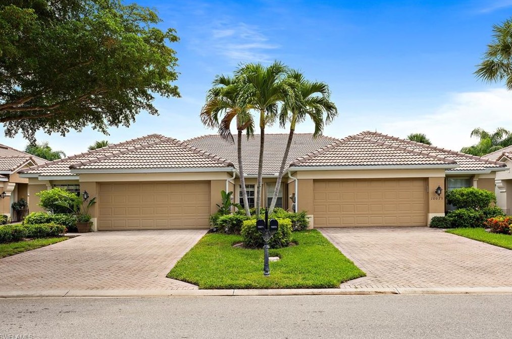 10071 Colonial Country Club Blvd, Fort Myers FL  33913-7018 exterior
