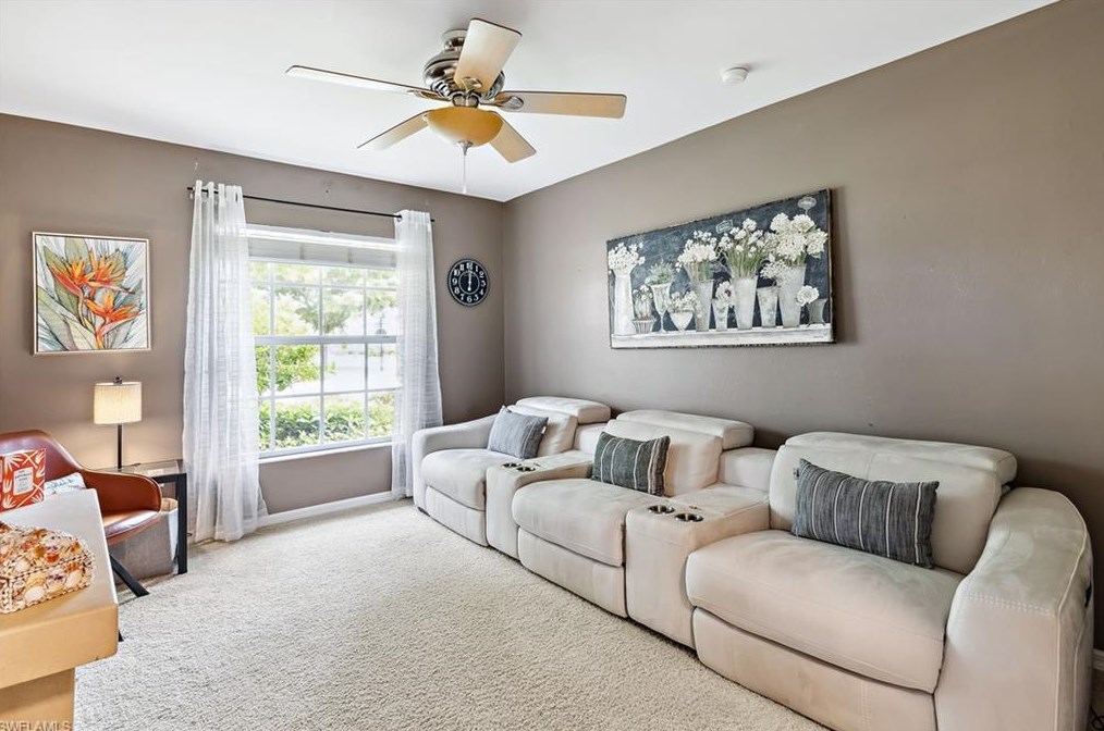 10071 Colonial Country Club Blvd, Fort Myers FL  33913-7018 exterior