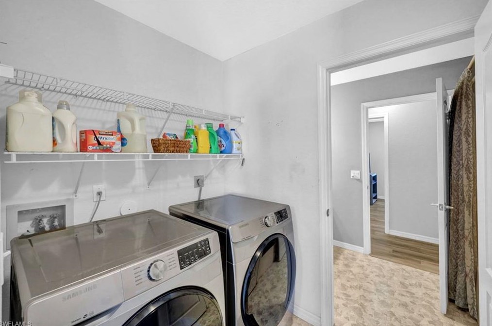 825 23 St, Naples FL 34120-1830 exterior