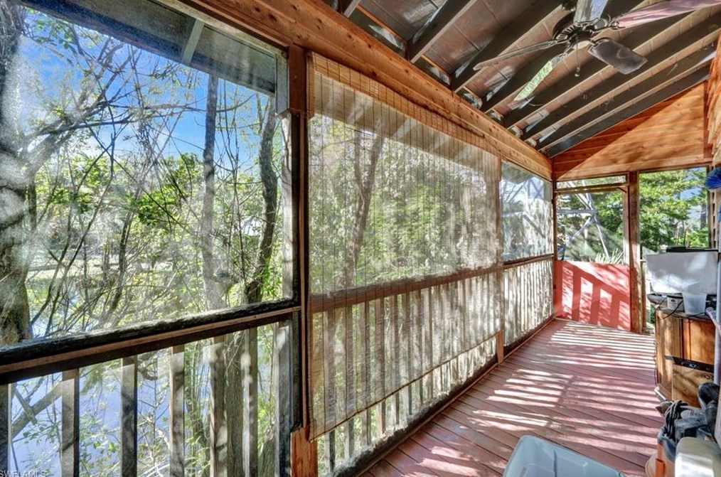 825 23 St, Naples FL 34120-1830 exterior