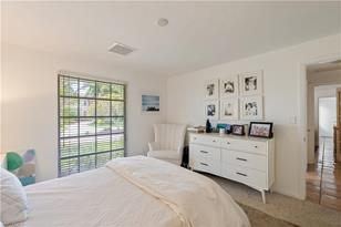 626 Regatta Rd, Naples, FL 34103 - Photo 13