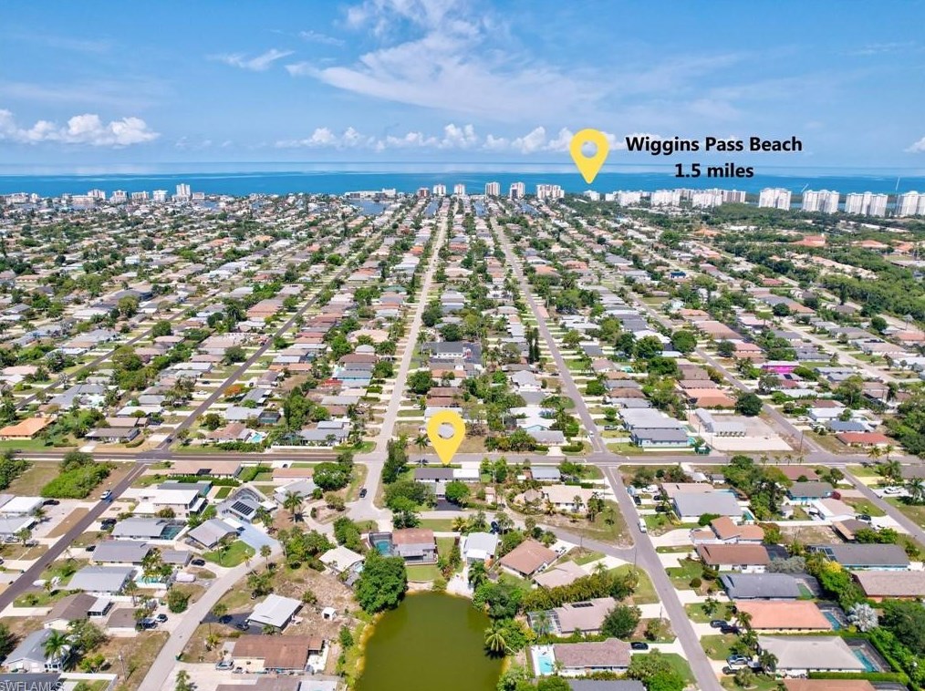 801 107 Ave, Naples FL 34108-1860 exterior