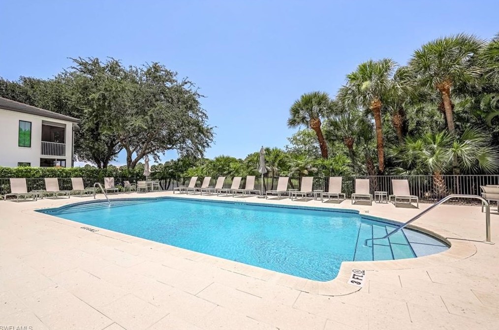 2390 Ravenna Blvd, Naples FL  34109-0377 exterior