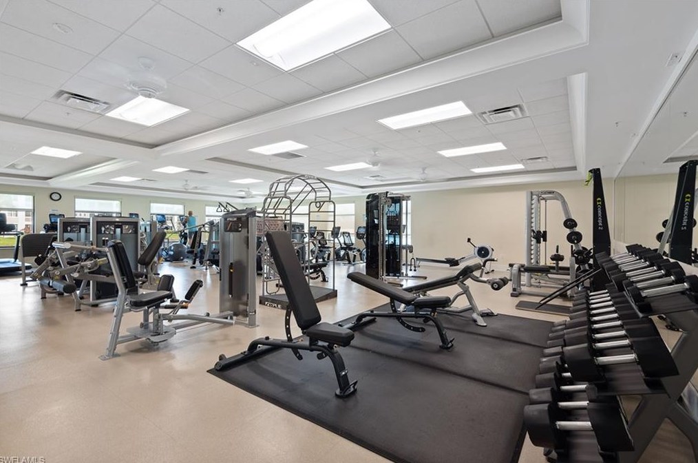 52 Cypress View Dr, Naples FL  34113-8008 exterior