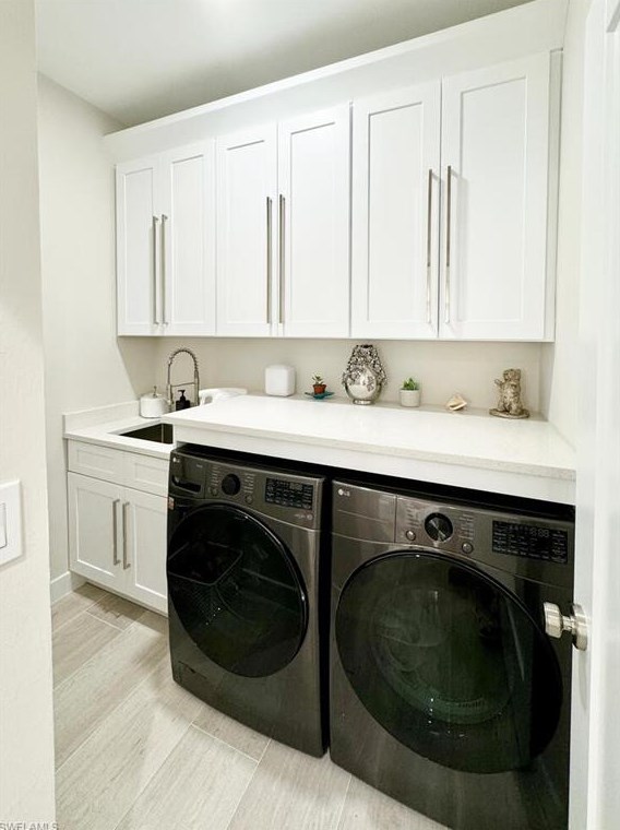 8260 Laurel Lk Blvd, Naples FL 34119-9797 exterior