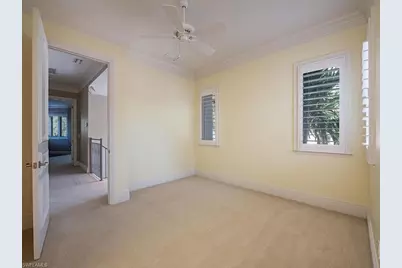 2835 Silverleaf Ln, Naples, FL 34105 - Photo 35