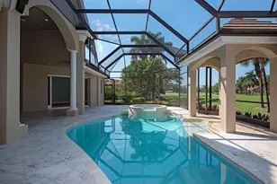 2835 Silverleaf Ln, Naples, FL 34105 - Photo 3