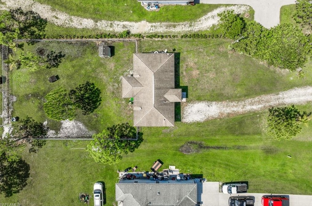 4226 58 Ave, Naples FL 34120-4021 exterior