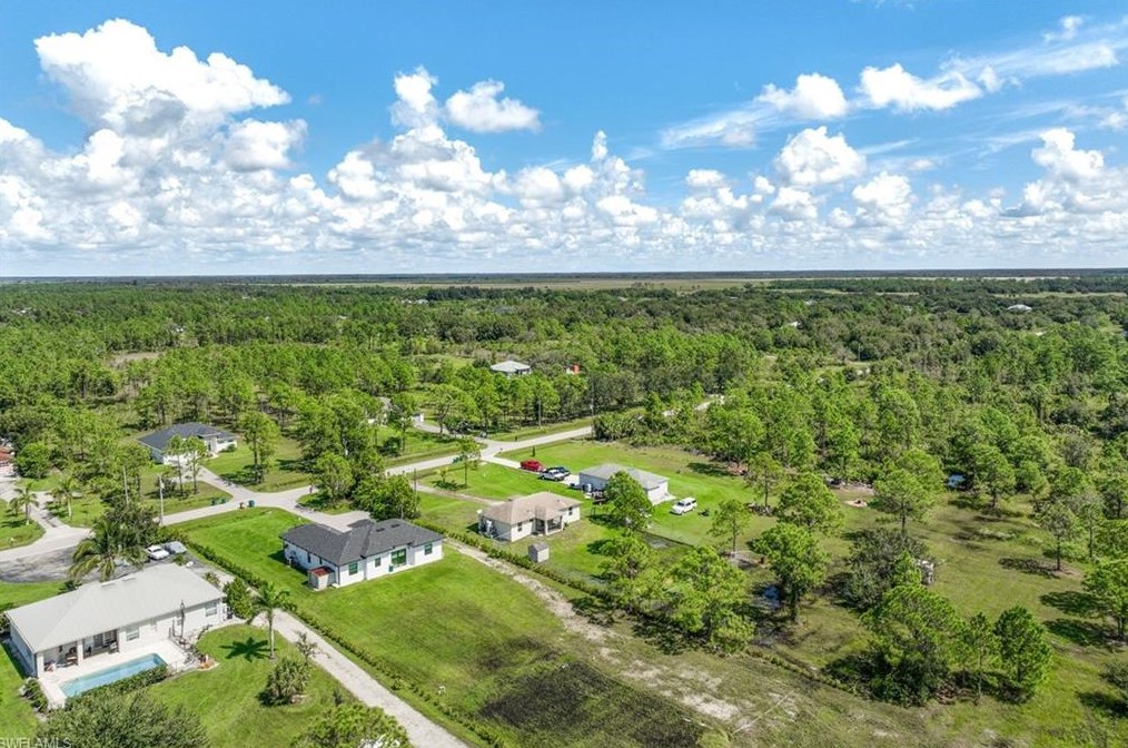 4226 58 Ave, Naples FL 34120-4021 exterior