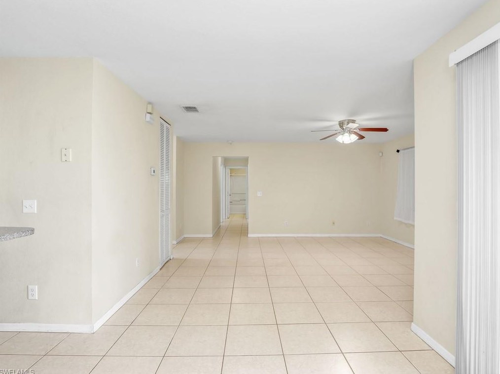 2845 31 Ave, Naples FL 34117-8449 exterior