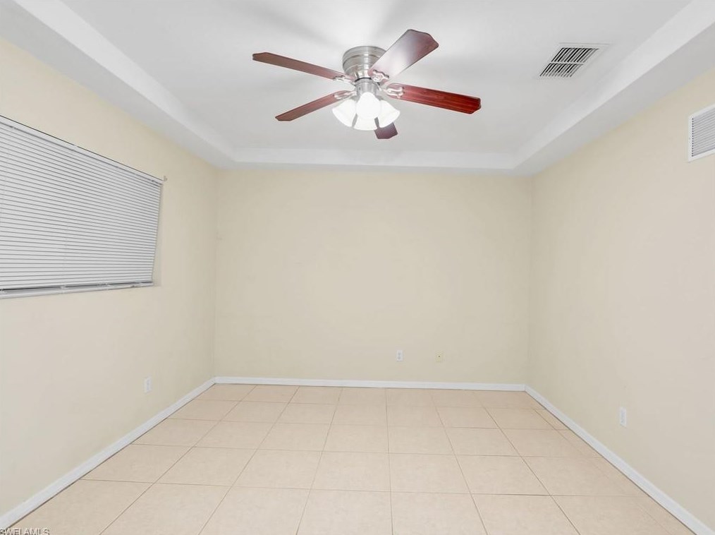 2845 31 Ave, Naples FL 34117-8449 exterior