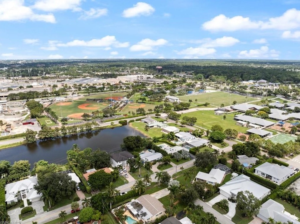 1171 14 Ave, Naples FL 34120-5600 exterior