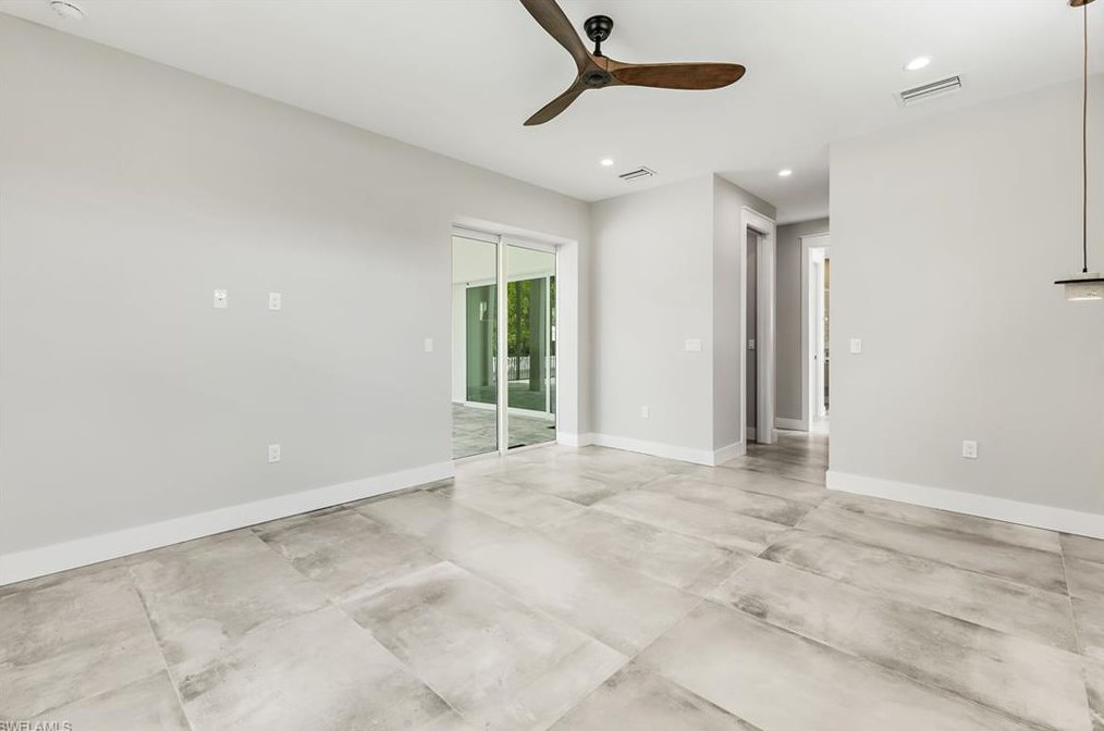 1415 13 Ave, Naples FL 34116-5125 exterior