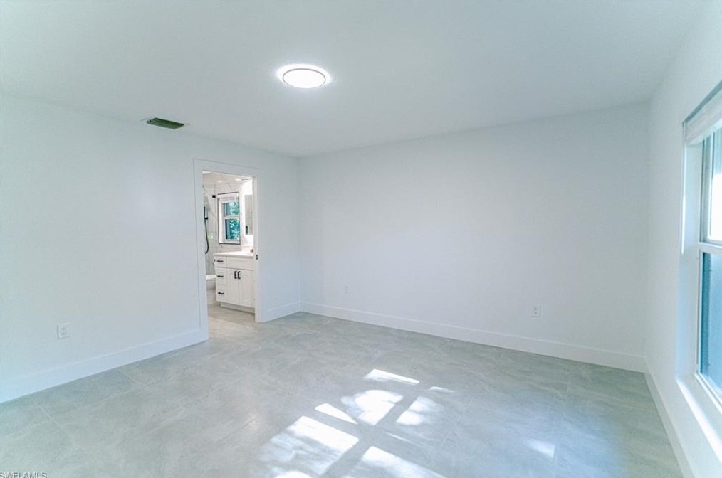 330 19 St, Naples FL 34117-3329 exterior