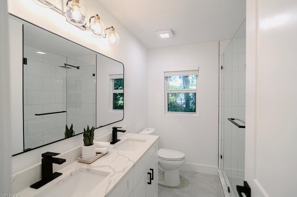 330 19 St, Naples FL 34117-3329 exterior