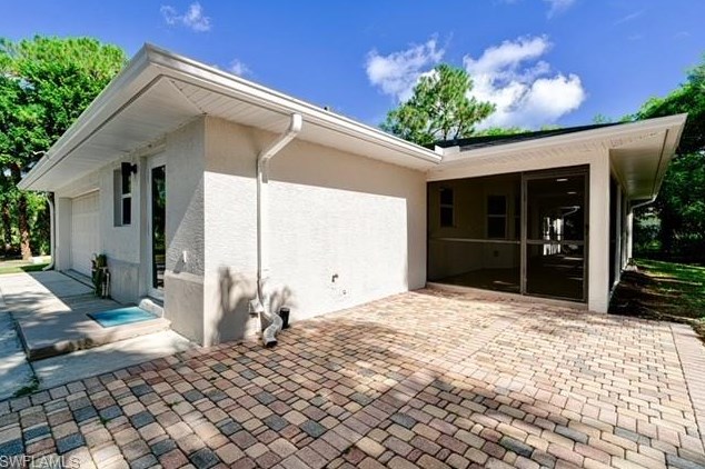 330 19 St, Naples FL 34117-3329 exterior