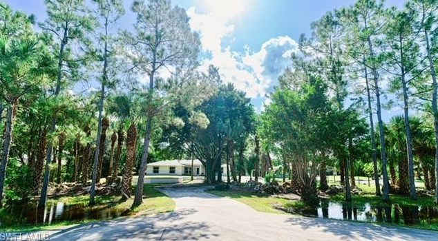 330 19 St, Naples FL 34117-3329 exterior