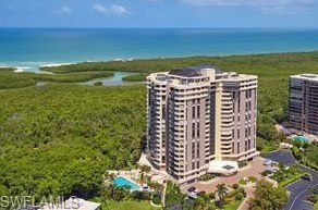 6001 Pelican Bay Blvd, Naples FL 34108-8166 exterior