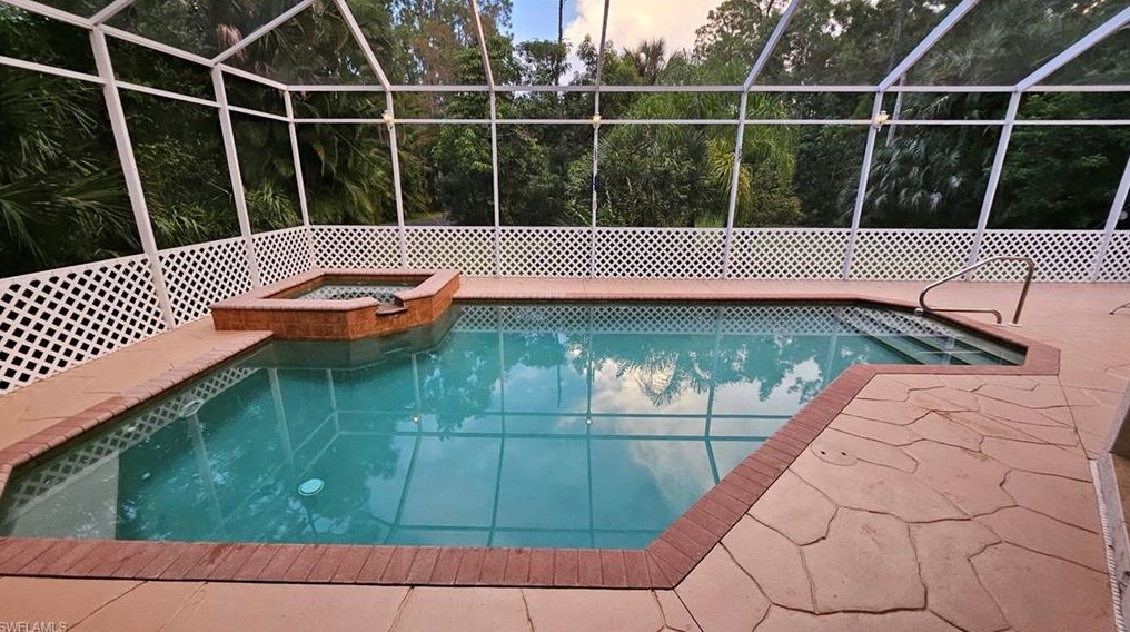 3241 25 Ave, Naples FL 34120-1387 exterior