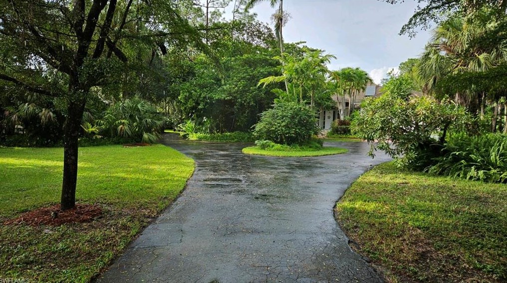 3241 25 Ave, Naples FL 34120-1387 exterior
