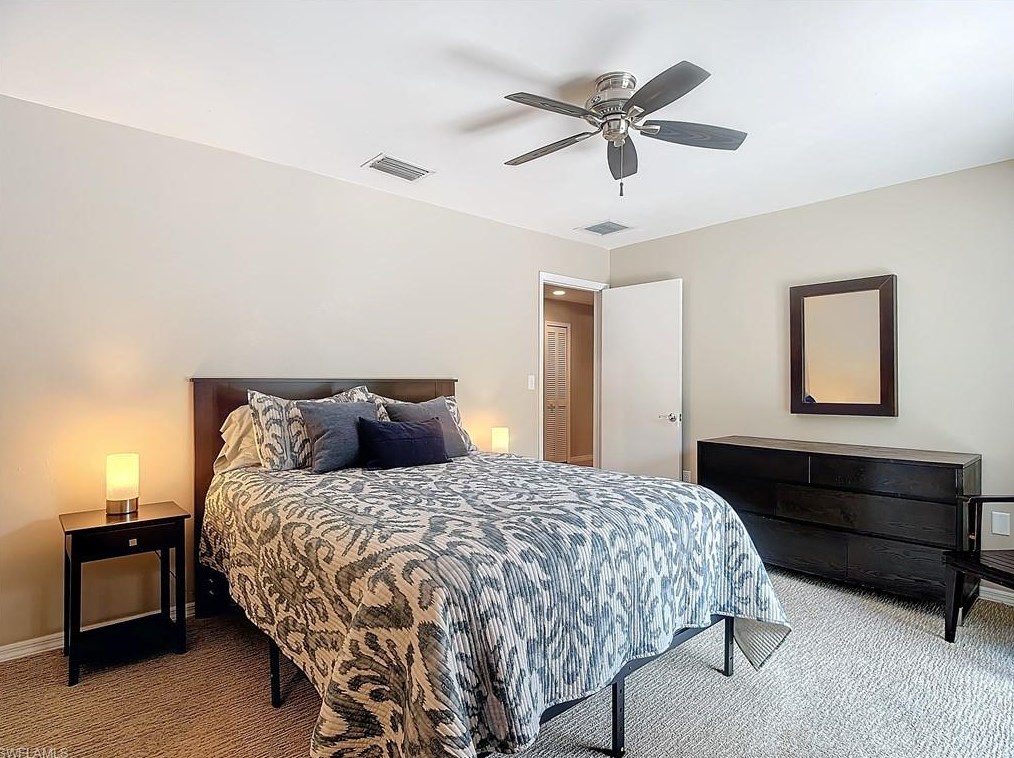 4490 1 Ave, Naples FL 34102-6006 exterior