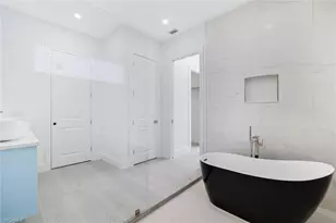 1248 Trail Terrace Dr, Naples, FL 34103 - Photo 17