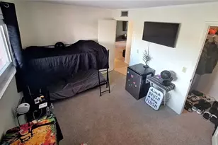 160 Turtle Lake Ct, Naples, FL 34105 - Photo 9