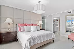 11125 Gulf Shore Dr, Naples, FL 34108 - Photo 31