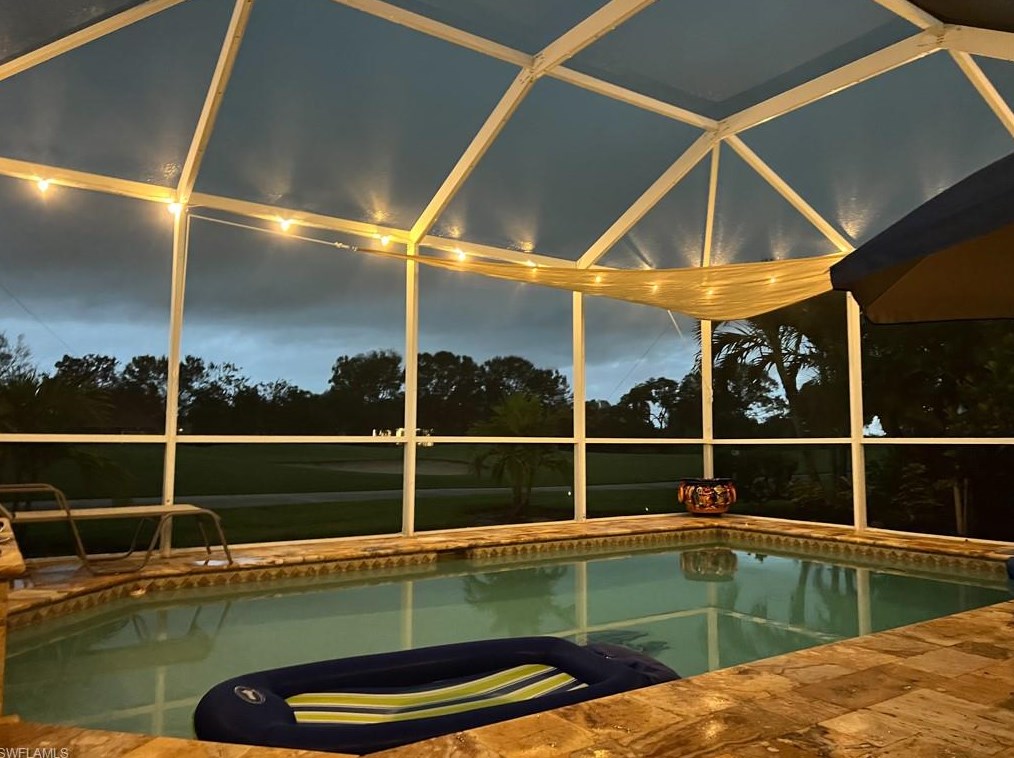 6605 Castlelawn Pl, Naples FL  34113-1614 exterior
