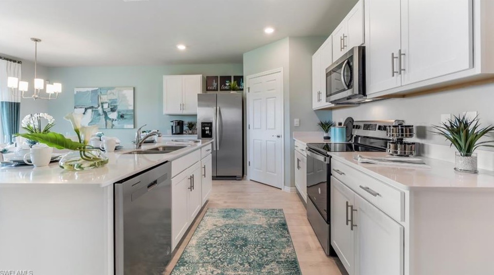 449 7th Ave, Cape Coral, FL 33909