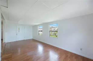 171 Grassy Key Ln, Naples, FL 34114 - Photo 3