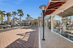 3951 Gulf Shore Blvd N, Naples, FL 34103 - Photo 29