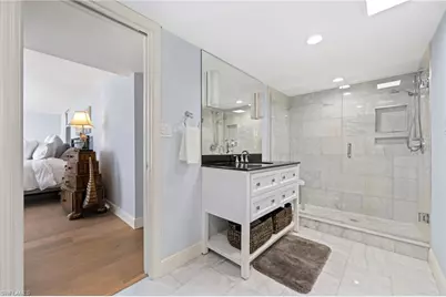 3951 Gulf Shore Blvd N #703, Naples, FL 34103 - Photo 17