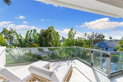 636 14th Ave S, Naples, FL 34102 - Photo 11