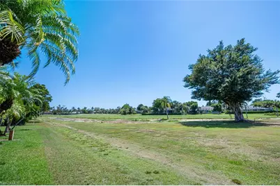 190 Pebble Beach Blvd #103, Naples, FL 34113 - Photo 19