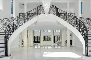 13323 Rosewood Ln, Naples, FL 34119 - Photo 5