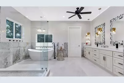 13323 Rosewood Ln, Naples, FL 34119 - Photo 15