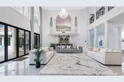 13323 Rosewood Ln, Naples, FL 34119 - Photo 7