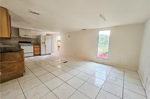 571 E Lincoln Ave, Labelle, FL 33935 - Photo 39