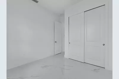 6022 Thrush Ave, Fort Myers, FL 33905 - Photo 25