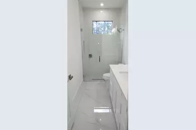 4266 4th Ave SE, Naples, FL 34117 - Photo 9