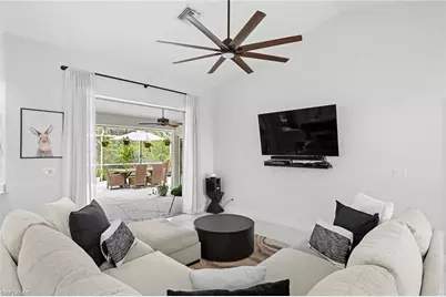 8139 Las Palmas Way, Naples, FL 34109 - Photo 3