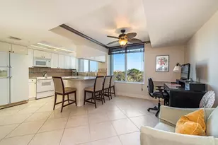 6849 Grenadier Blvd, Naples, FL 34108 - Photo 9