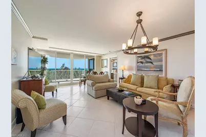 6849 Grenadier Blvd #502, Naples, FL 34108 - Photo 5